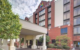 Hyatt Place Pittsburgh Airport